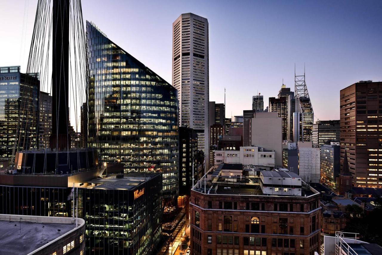 Sheraton Grand Sydney Hyde Park Exterior foto The Melbourne CBD at night