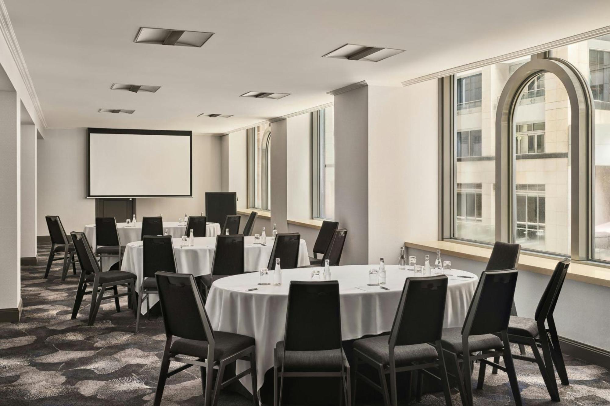 Sheraton Grand Sydney Hyde Park Exterior foto